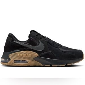 Nike Black and Gum Air Max Low Sneaker
